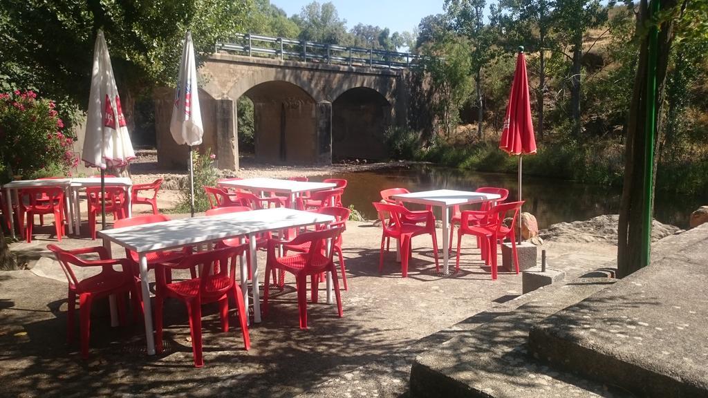 Affittacamere Casa De La Panaderia Los Navalucillos Esterno foto